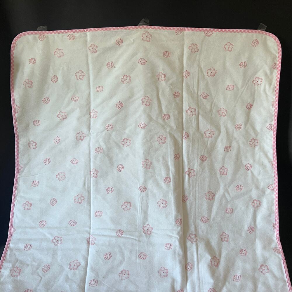 Pottery Barn Kids Blanket Cotton White Pink Gingham Trim Flowers Blocks 25x36" - Picture 2 of 8